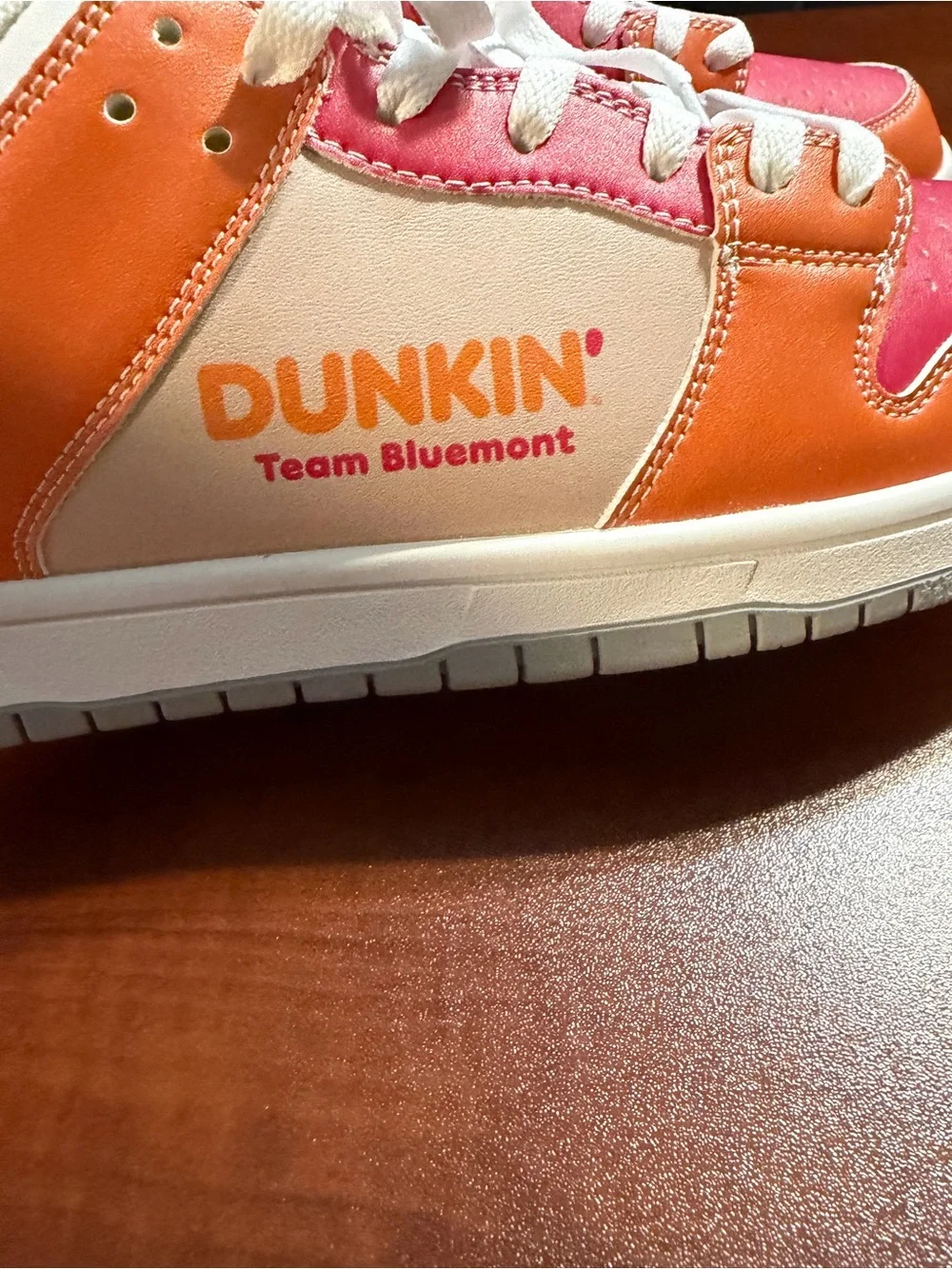 Dunkin'  Team Bluemont Men's Orange & Pink Low-Top Sneakers. Size 11